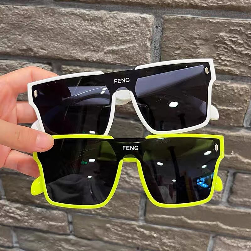 New children's sunglasses fashionable cute cartoon baby fashion Korean version ins sunglasses UV resistant glasses