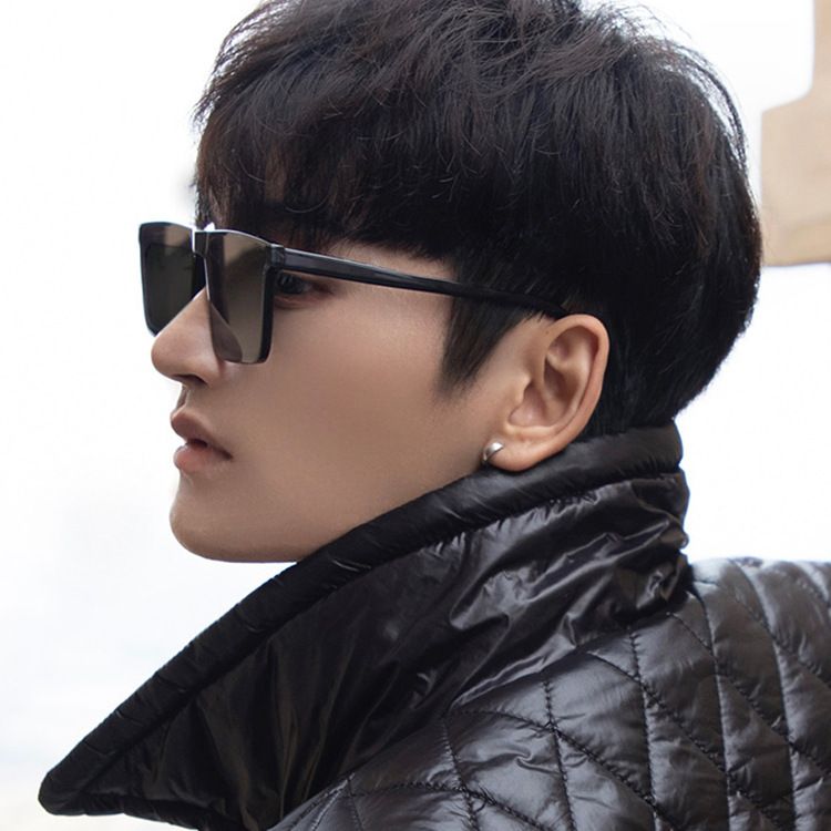 Men driving anti ultraviolet new fashion driving Tiktok net red same sunglasses concave shape