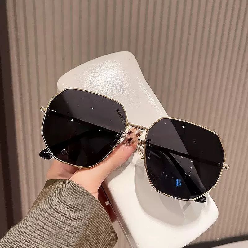 New Transparent Blue Versatile Sunglasses Polygonal Korean Edition Showing Body Weight Beauty Artifact for Men and Women Cross border