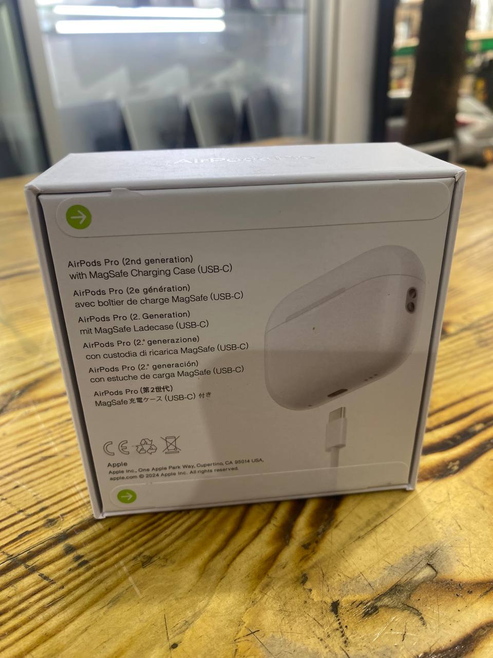 Apple BRAND NEW AirPods Pro (2nd Generation) With MagSafe Charging Case (USB-C)