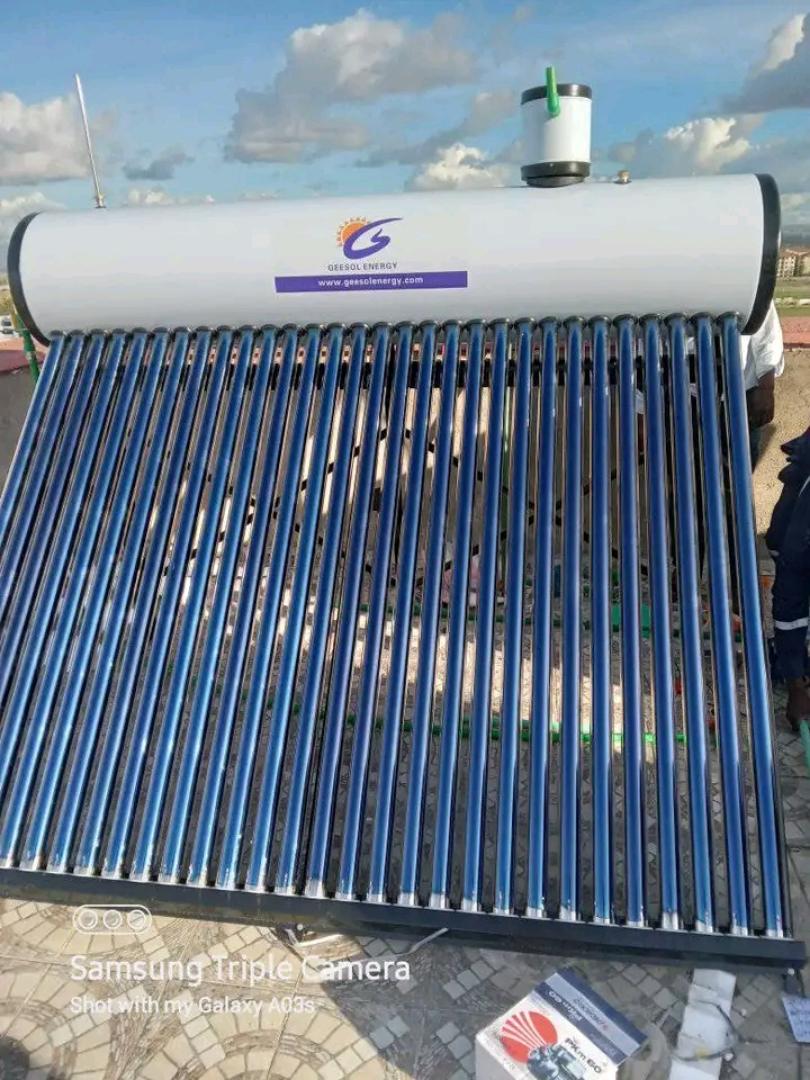 SOLAR WATER HEATERS AVAILABLE 200LITRES PRESSURIZED
