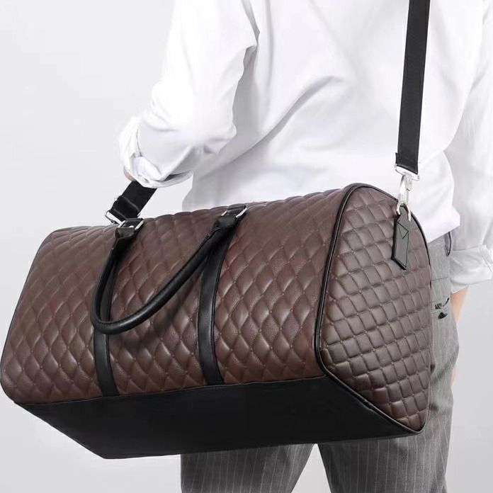 CHRISTMAS TRAVEL BAGS  Men & WOMEN Super-Capacity Short-distance Luggage Bags for Business Trips, Big Bags for Boarding Bags Men's business luggage Large capacity travel handbag Leather waterproof