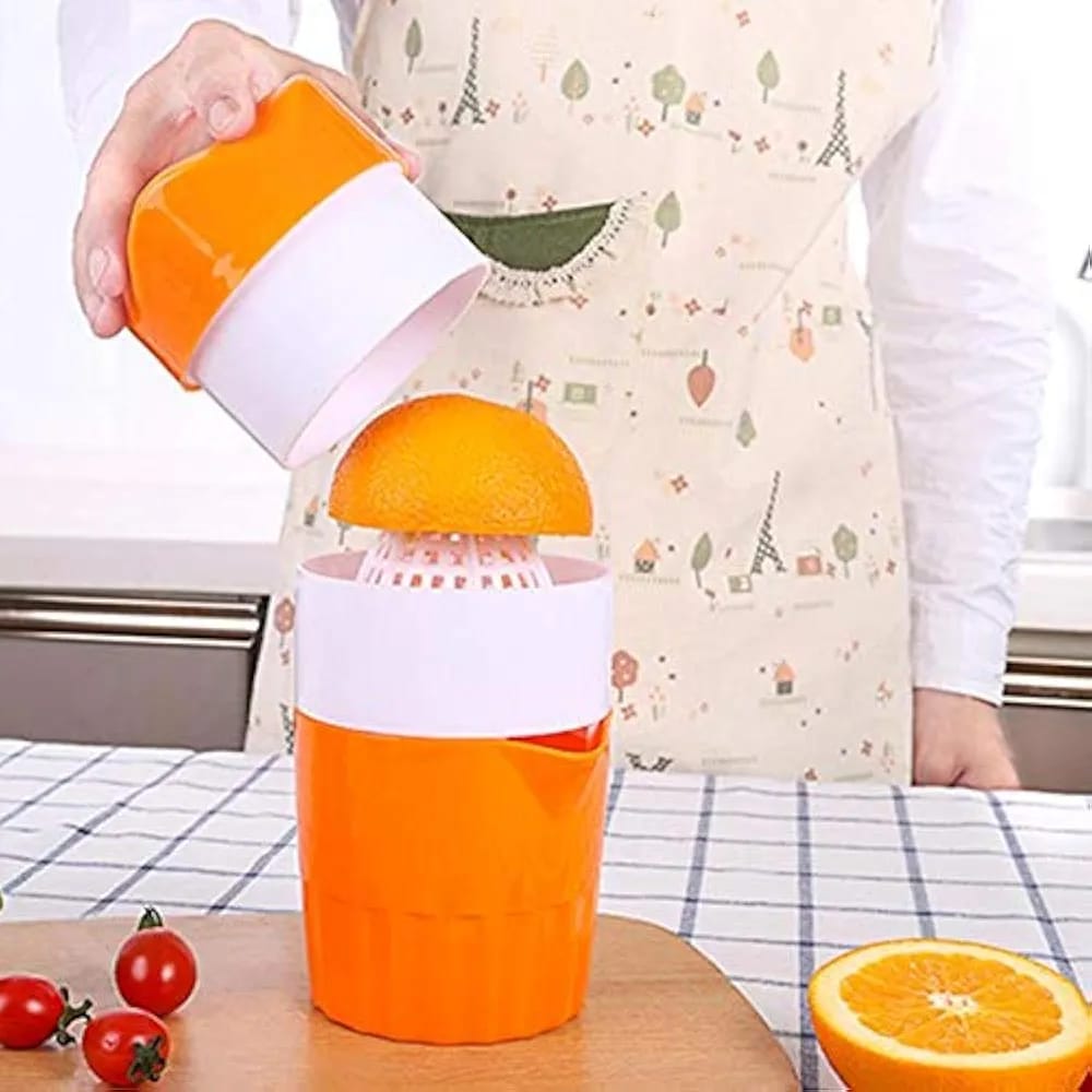 1pc Plastic Orange Juicer, Extract juice out of orange, pineapple, grapes, sweet lime, water melon, pomegranate, palak, tomato