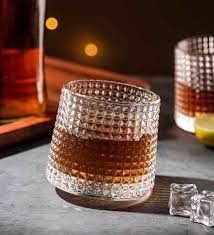 whisky spinning glass with a traditional design, our whiskey glasses are the perfect antidote to a long day Featuring ...