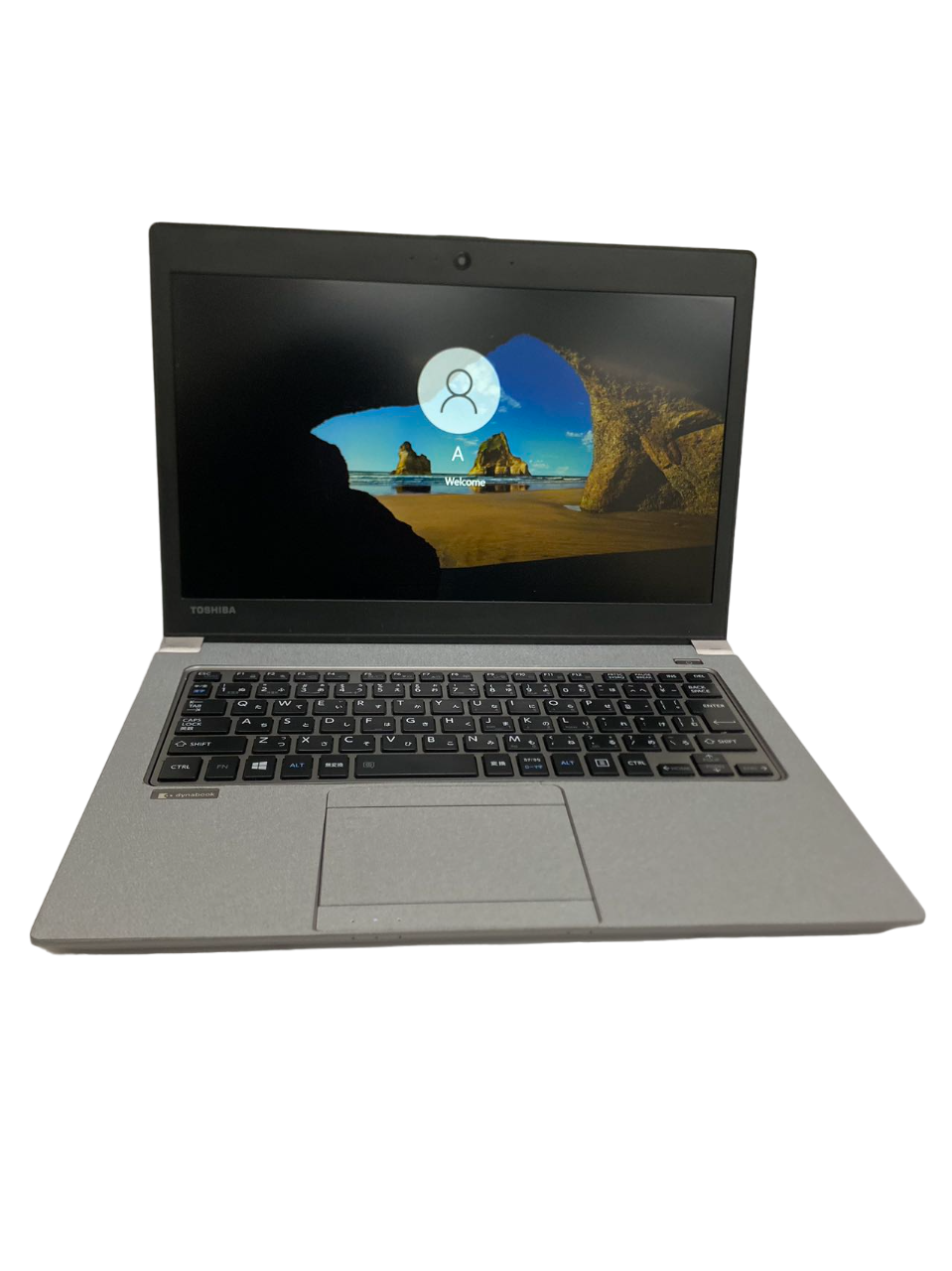 Ultra-thin and ultra-light laptop, cheap and easy to use 15k Toshiba r63