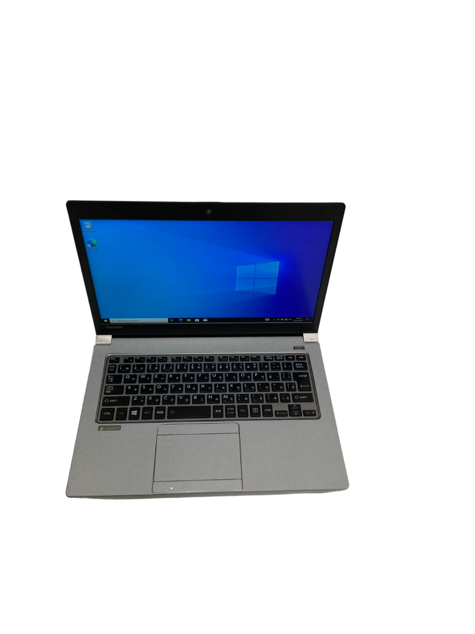 Ultra-thin and ultra-light laptop, cheap and easy to use 15k Toshiba r63
