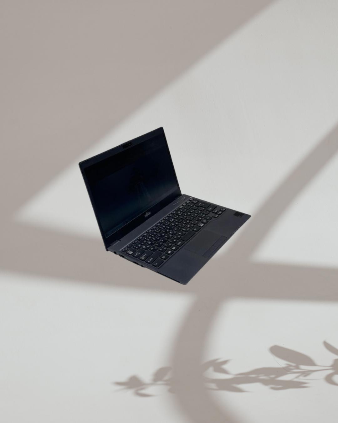 Fujitsu FUTRO MU937 Ultra-Thin Business Laptop – Intel Celeron Processor (1.80GHz), 4GB DDR4 RAM, 128GB SSD, Windows 10 Pro, Lightweight & Durable Design, High-Performance Computing for Profe