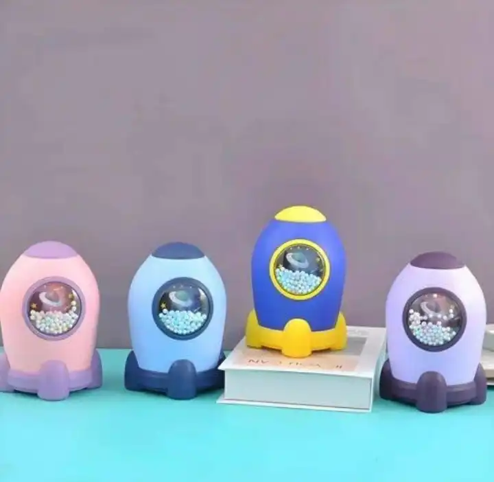 Rocket piggy bank Money Safe Astronaut Piggy Banks for Kids Cash Coin Can ATM Bank Coin Money Bank for Kids with Key Astronaut Sticker Practical Gifts for Children Boys and Girls