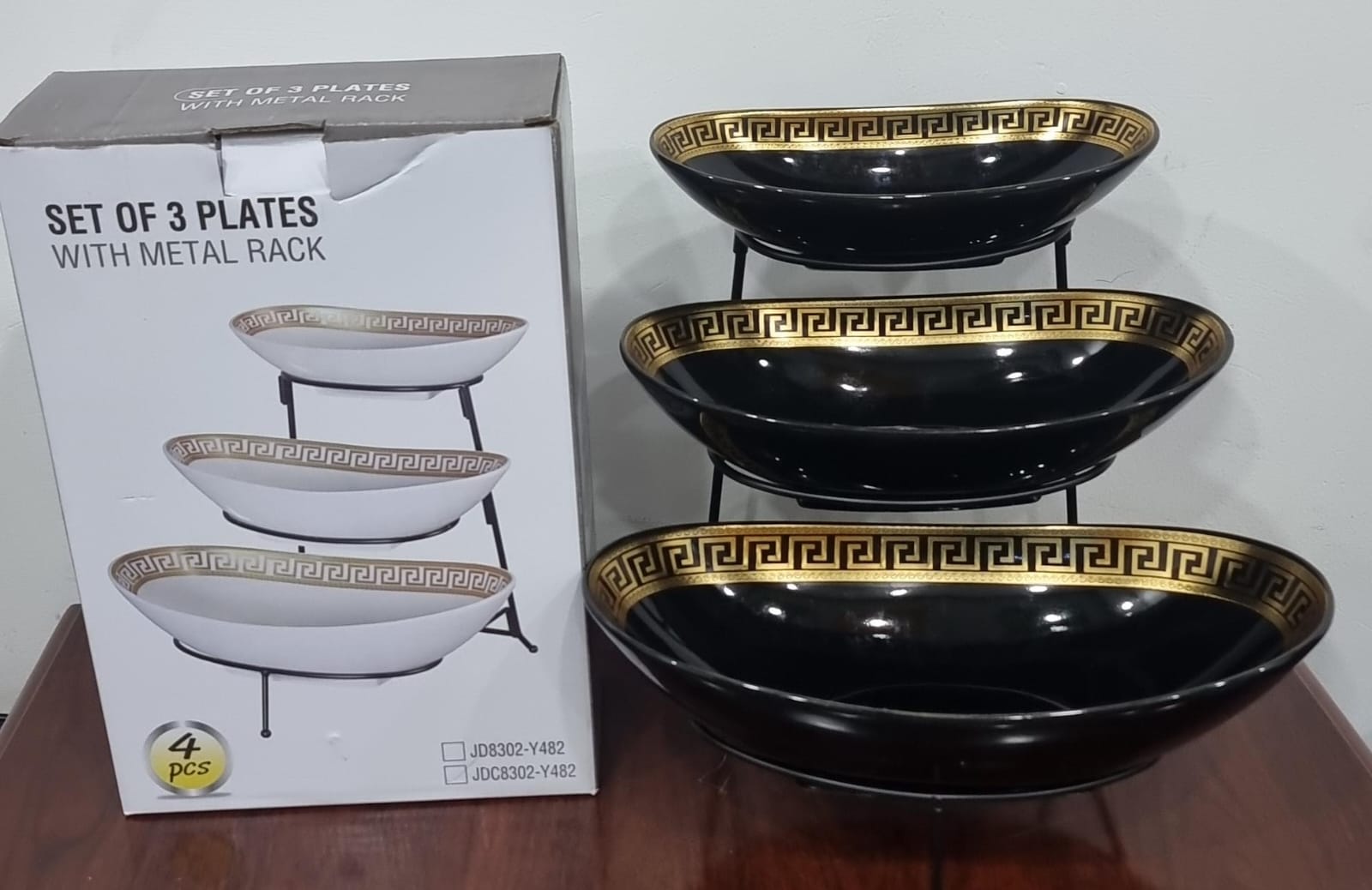 Set of 3 ceramic fruit plates on black metal rackruit basket for counter, ceramic fruit bowl with metal stand, fruit holder for party, wedding, vegetable, snack.