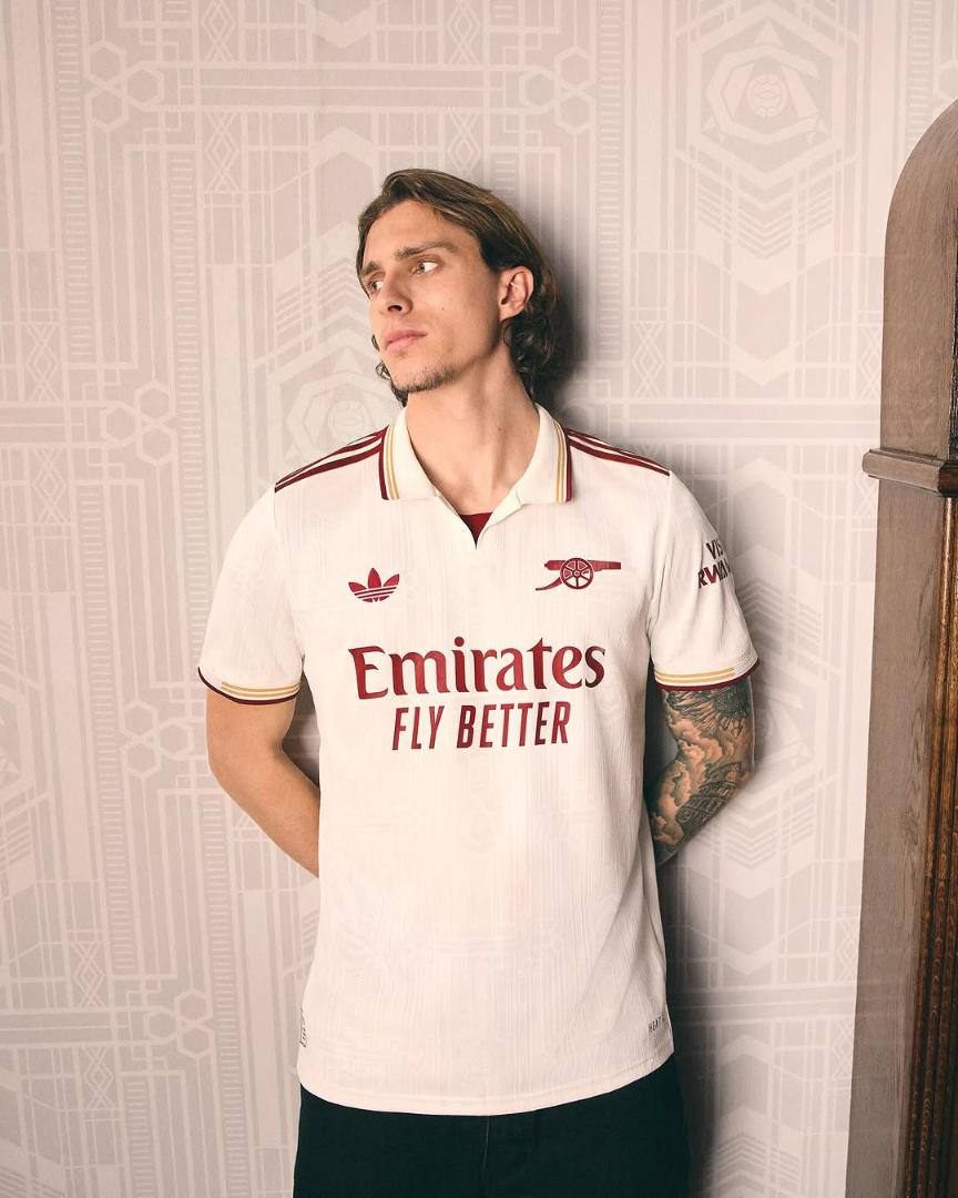 ARSENAL ORIGINAL 2025/26 PLAYER VERSION THIRD KIT.