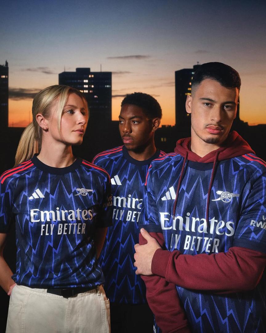 ARSENAL NEW 2025/26 ORIGINAL AWAY PLAYER VERSION KIT.