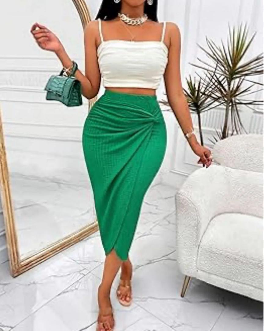 Latest Trending Classy/Stylish Fashion Ladies Two piece set Skirt &Top Pink