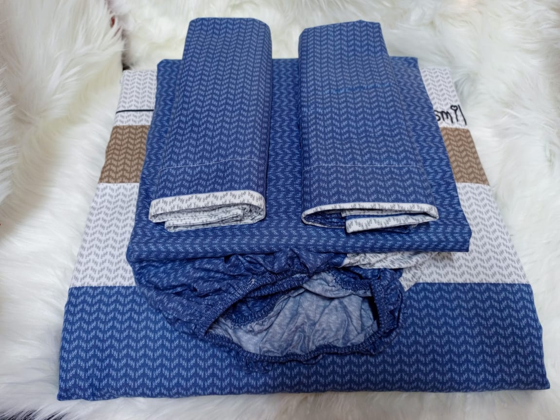 Cotton 6*7 Pattern 5 pcs mattress cover.1 pc fitted bedsheet (mattress cover),2 pcs flat bedsheets and 2 pillow cases The size is 6 by 7 hence can fit at all beds both 6by6,5by6 and 4by6.. Its soft, s