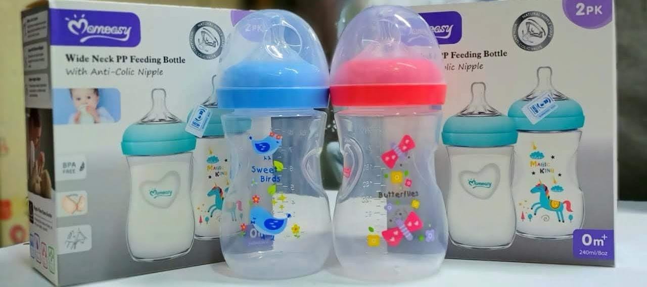 2 PCs bottles . It features a spill-proof lid, soft nipple, and easy-to-hold dual handles, making it ideal for little hands learning to hold a bottle independently.