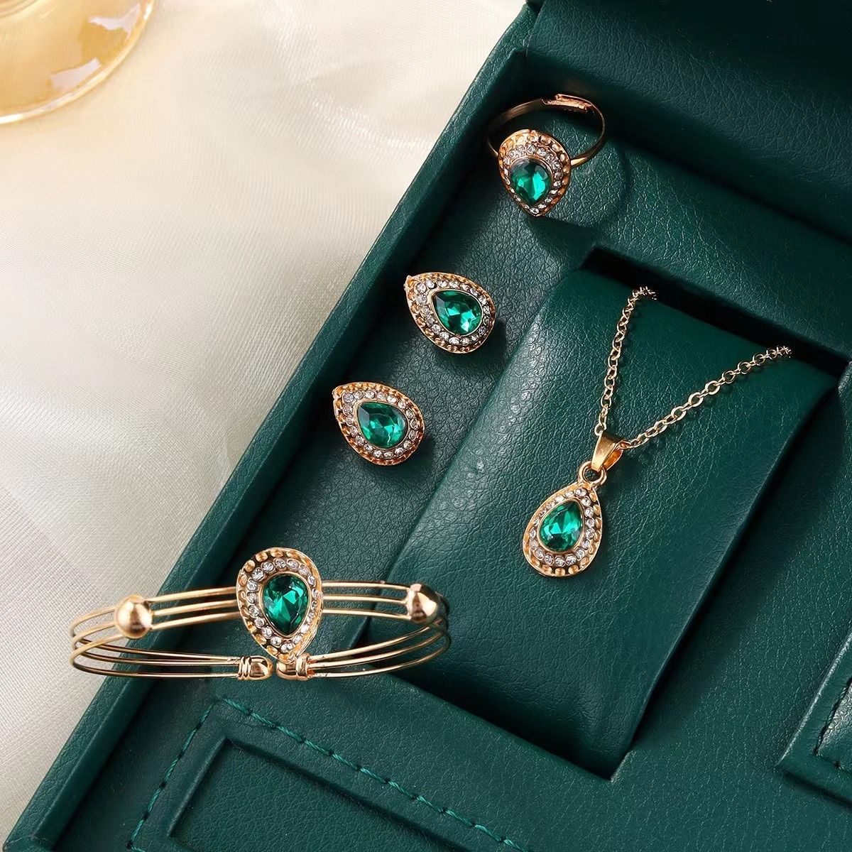 African Department popular new jewelry set female water drop gem series European and American style necklace earrings ring bracelet four-piece wholesale