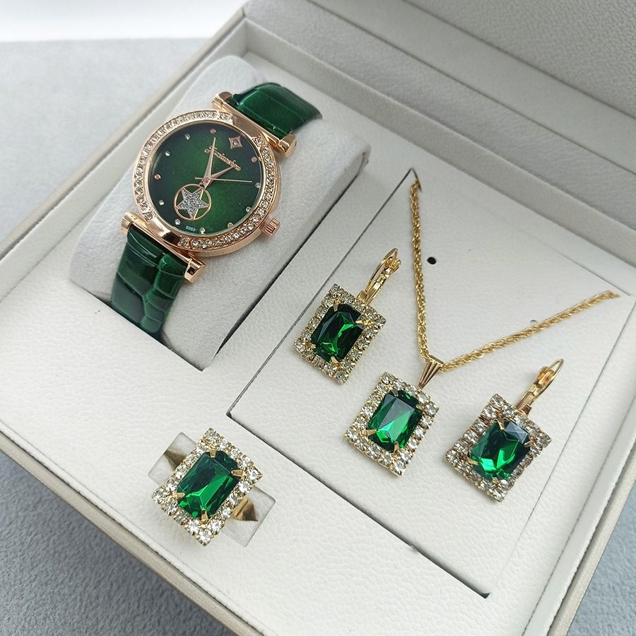 2024 Africa new women's watch set Green women's leather watch square vintage fashion watch fashion combination classic Roman dial