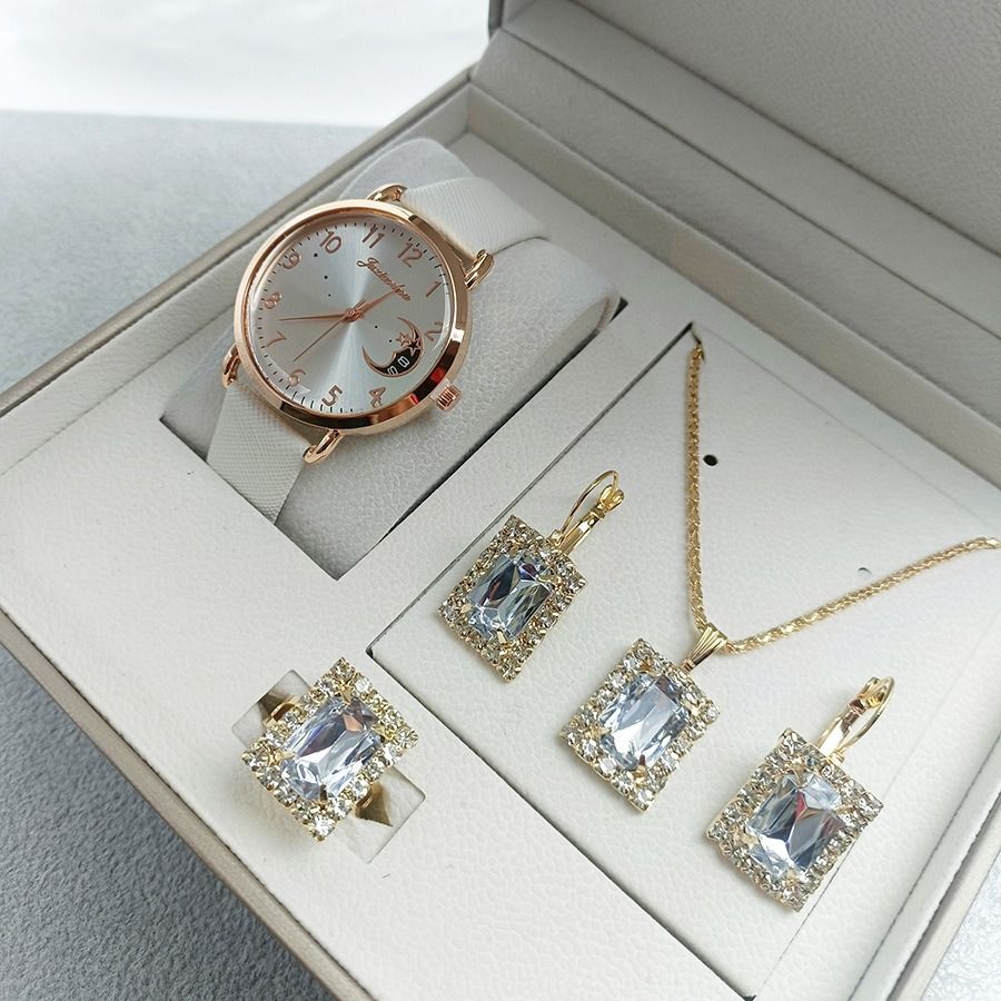 2024 Africa new women's watch set Green women's leather watch square vintage fashion watch fashion combination classic Roman dial