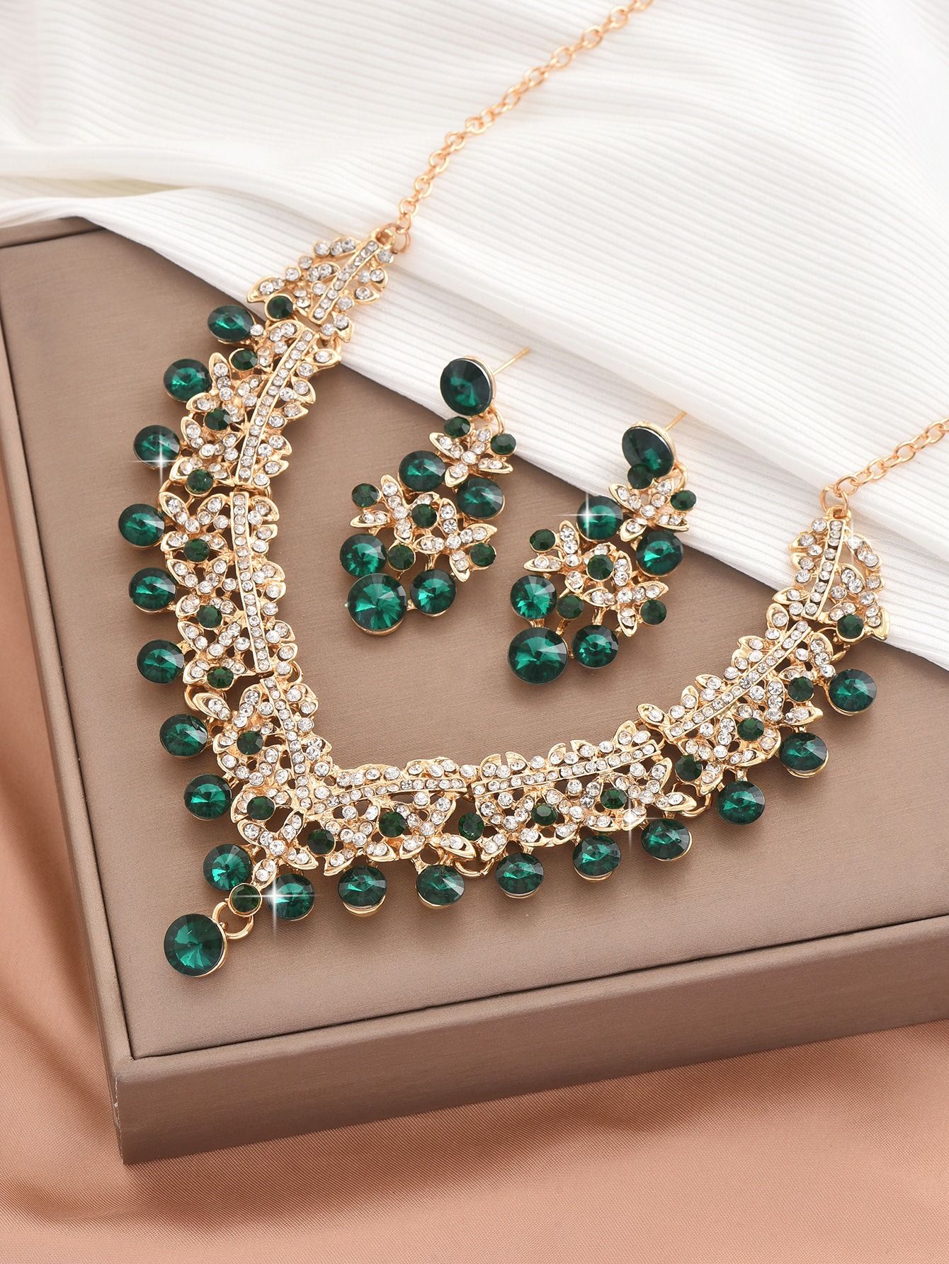 French court classical bright luxury rhinestone fashion commuter pearl necklace earrings jewelry set Fashion OL wedding accessories Ladies set jewelry