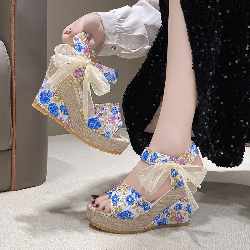 2024 African summer new fashion wedge fish mouth women's sandals Korean version high heel sandals strap waterproof platform platform platform sandals
