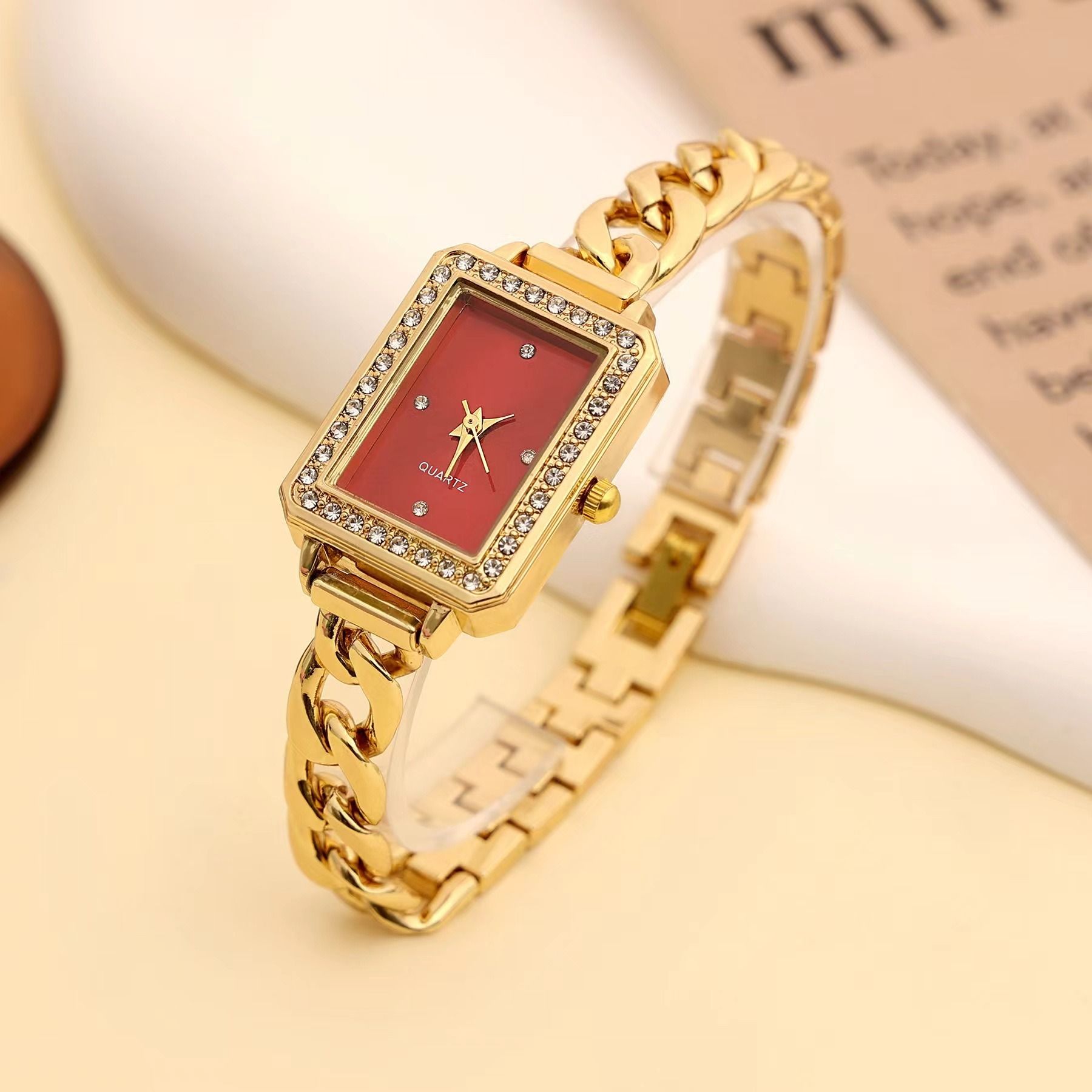Africa 2024 new rectangular diamond-encrusted watch gold cross-border bracelet fashion watch Metal alloy steel watch temperament fashion women's watch