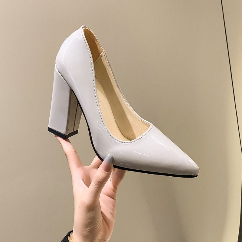 African popular women's pointy chunky heels with Europe and the United States new single shoe women autumn light mouth chunky heels candy color women high heels