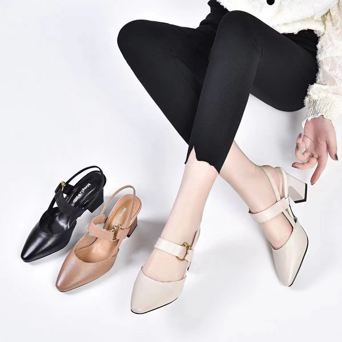 African women 2024 new cross-border foreign trade pointy sandals Women's chunky sandals one-line sandals women shoes spot empty sandals after baotou