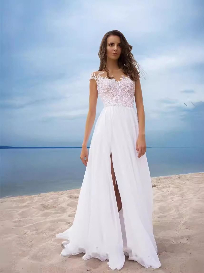 2024 new European Amazon lace chiffon dress ball White evening dress slit skirt slip skirt V-neck neck evening dress