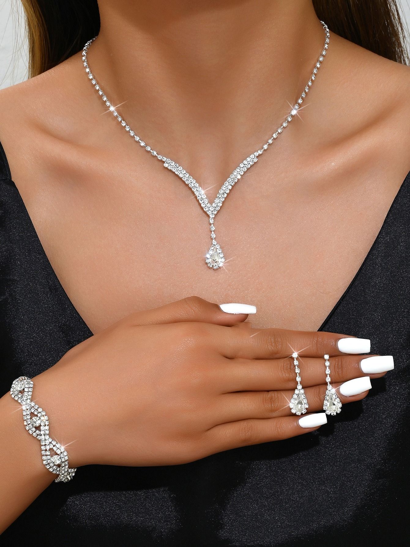 Africa new necklace set cross-border e-commerce bride girl jewelry Europe and the United States flash diamond necklace earrings earrings wedding jewelry set wholesale
