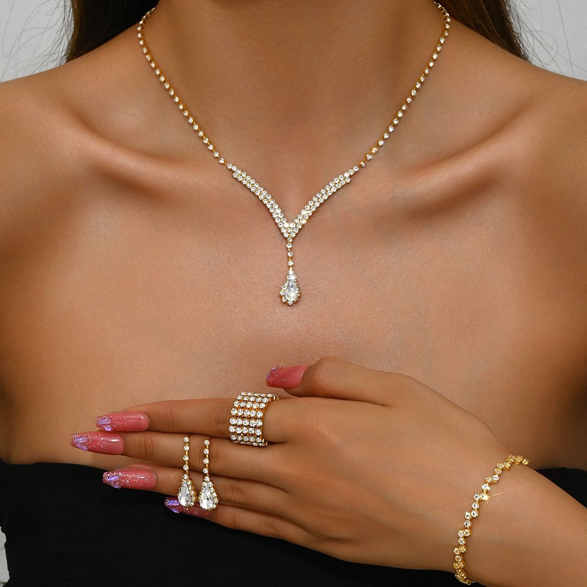 Africa new necklace set cross-border e-commerce bride girl jewelry Europe and the United States flash diamond necklace earrings earrings wedding jewelry set wholesale