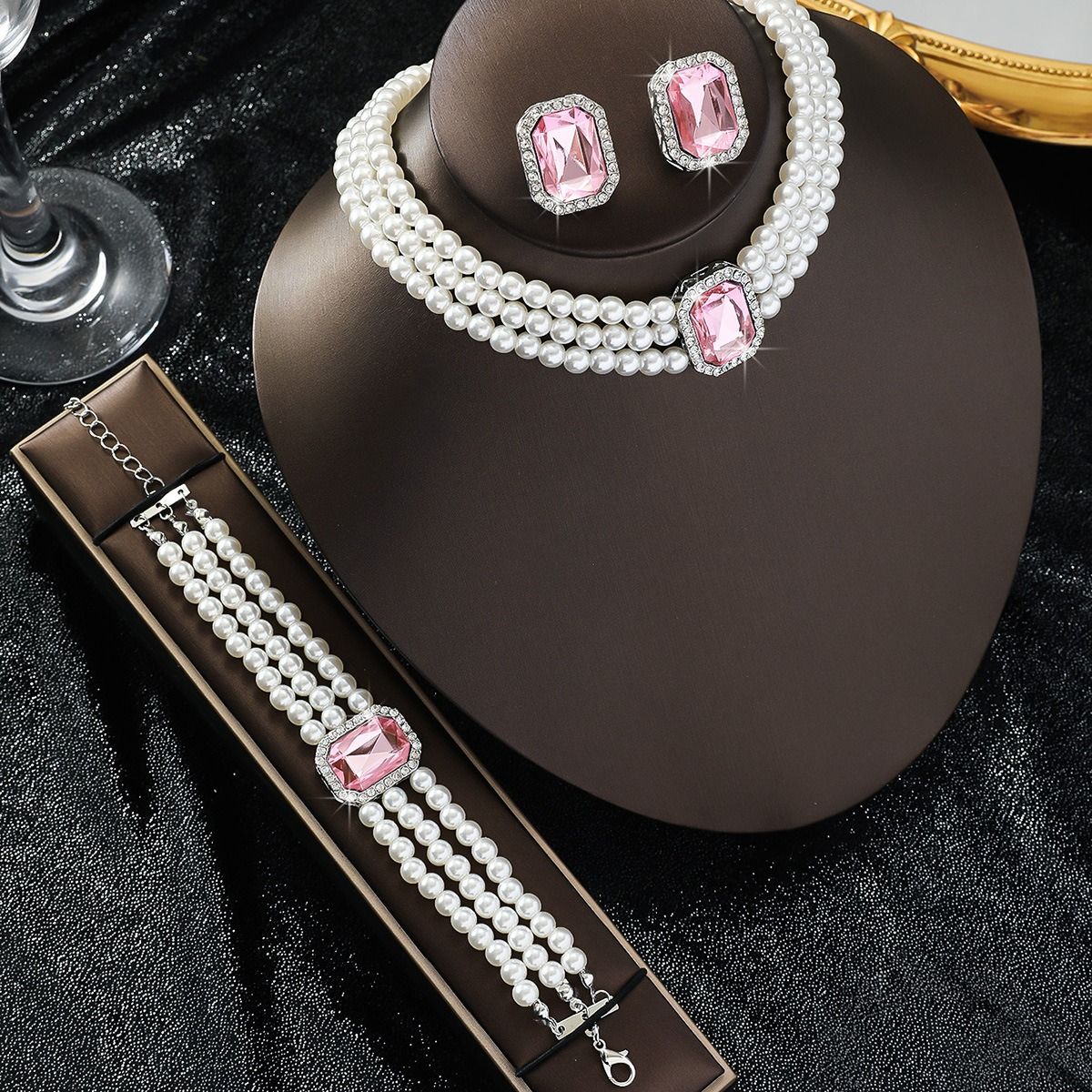 European and American luxury multi-layer imitation pearl geometric crystal choker earrings colored crystal necklace fashion exaggerated neck