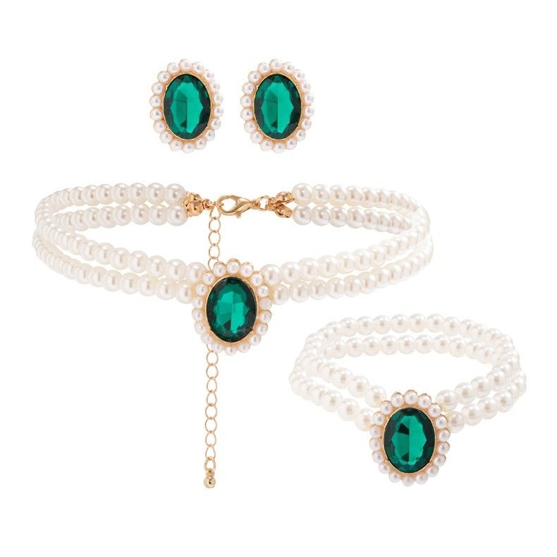 European and American luxury multi-layer imitation pearl geometric crystal choker earrings colored crystal necklace fashion exaggerated neck