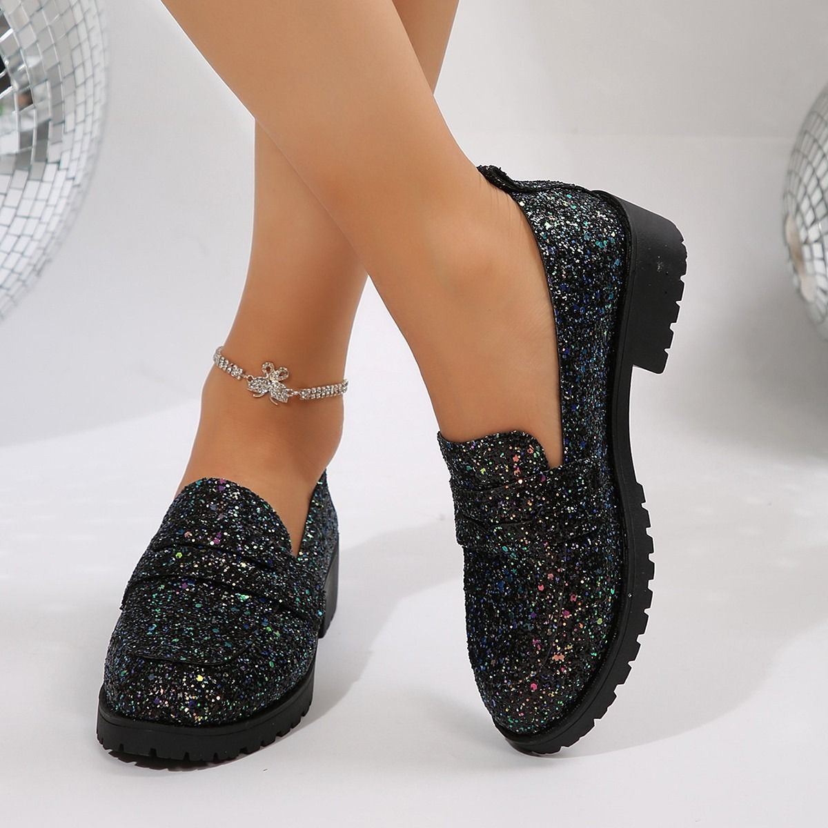2025 autumn and winter new comfortable casual female flash drill shoes thick heel thick sole set foot loafers aunt foreign trade round head loafers women's shoes