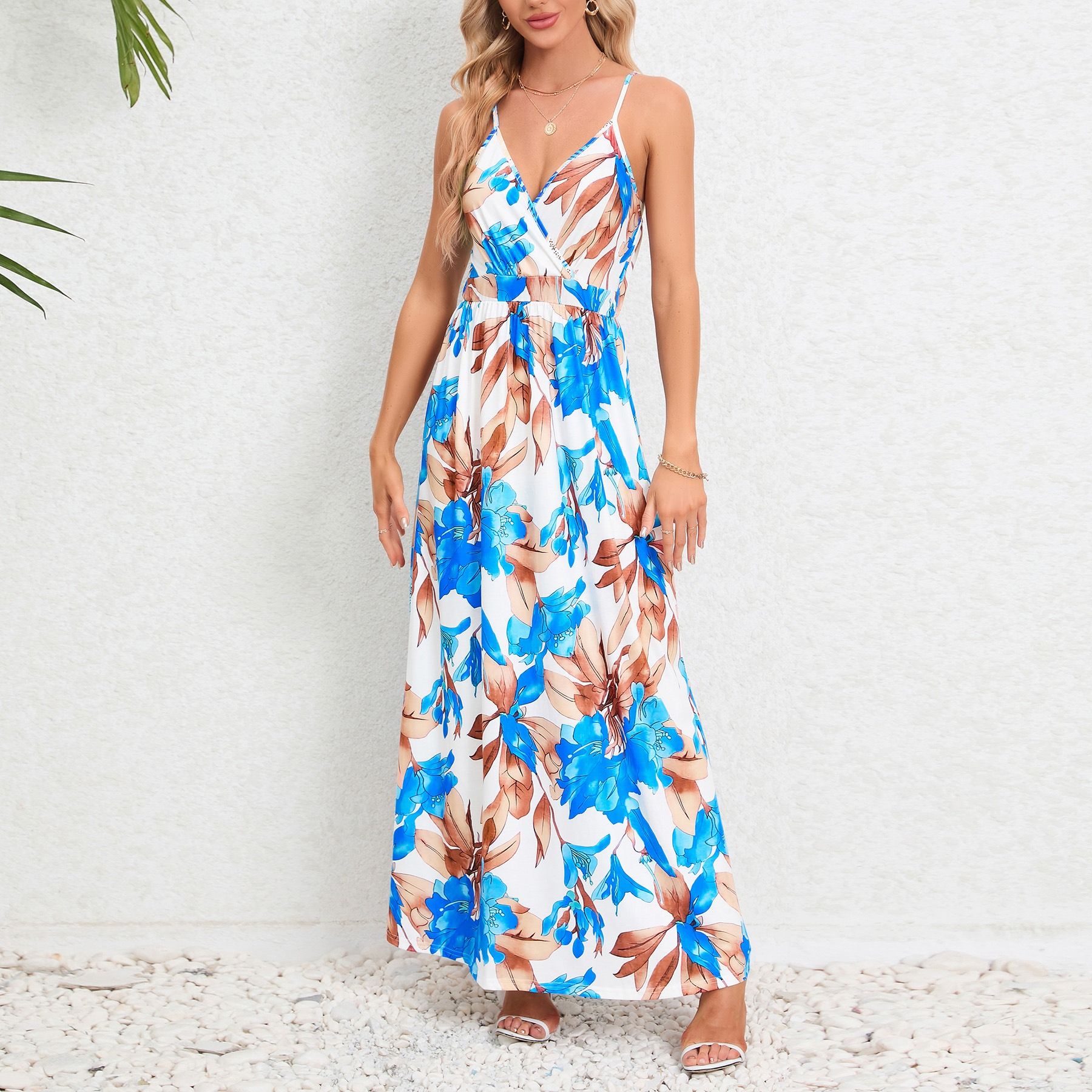 Europe and the United States foreign trade 2025 summer women's new ins fashion sexy halter halter slim dress halter high waist painted comfortable casual ladies dress