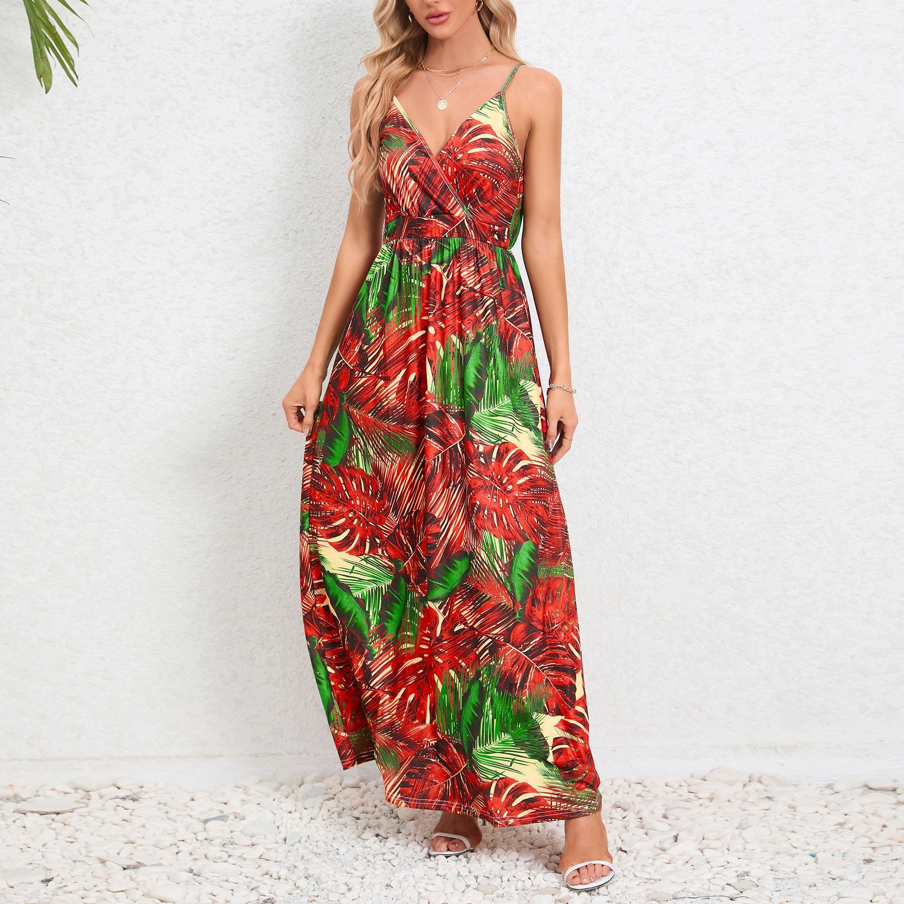 Europe and the United States foreign trade 2025 summer women's new ins fashion sexy halter halter slim dress halter high waist painted comfortable casual ladies dress