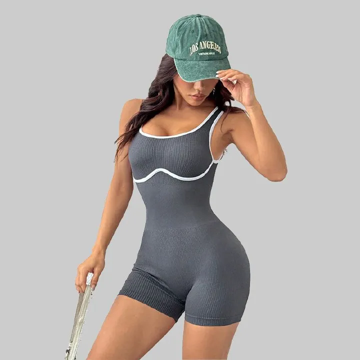 European and American cross-border fitness training shock-absorbing, quick-drying, color-blocking one-piece yoga suit with shoulder straps for slimming and shaping, short women's set