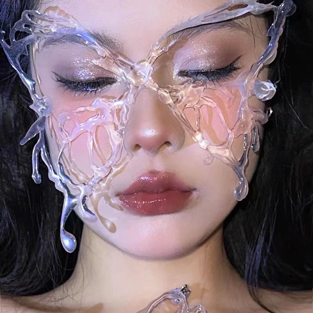 Ancient-style mask, half-face makeup ball, Halloween cosplay, futuristic makeup headwear, transparent face-covering butterfly accessory, cross-border best-selling mask