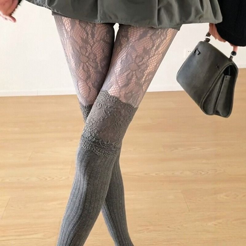 New African women's over-the-knee sexy pants, grey lace over-the-knee socks. Does anyone understand me? The classic grey color makes one look fairer and slimmer. There's nothing to say about it ~~