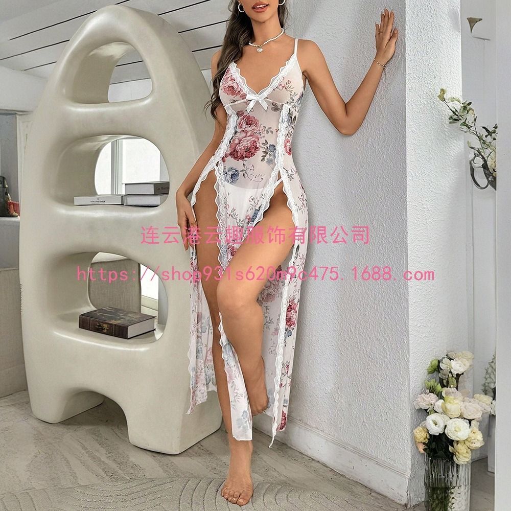 New cross-border summer sexy and pure style home wear, satin chiffon printed with chest pads, spaghetti-strap pajamas, thin and cute girlish style clothing, women's underwear