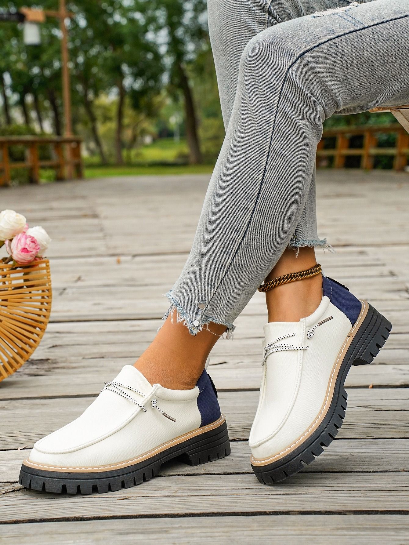 2026 African European American Color-matched Low-top Women's Shoes New Spring-autumn British Style Chunky Heel Large Size Loafers Pre-tie Round Head Fashionable Soft