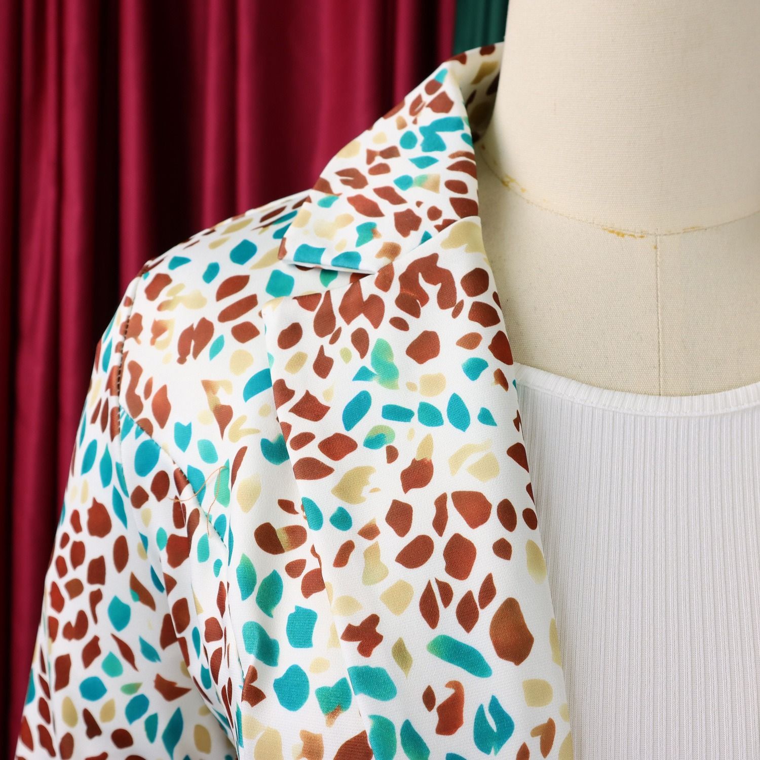 2026 African European American D603 Autumn Winter New Style Elegant Suit Jacket Slim-Fitting & Slimming Suit Pants Two-Piece Set Comfortable & Casual Abstract Pattern Elegant Style