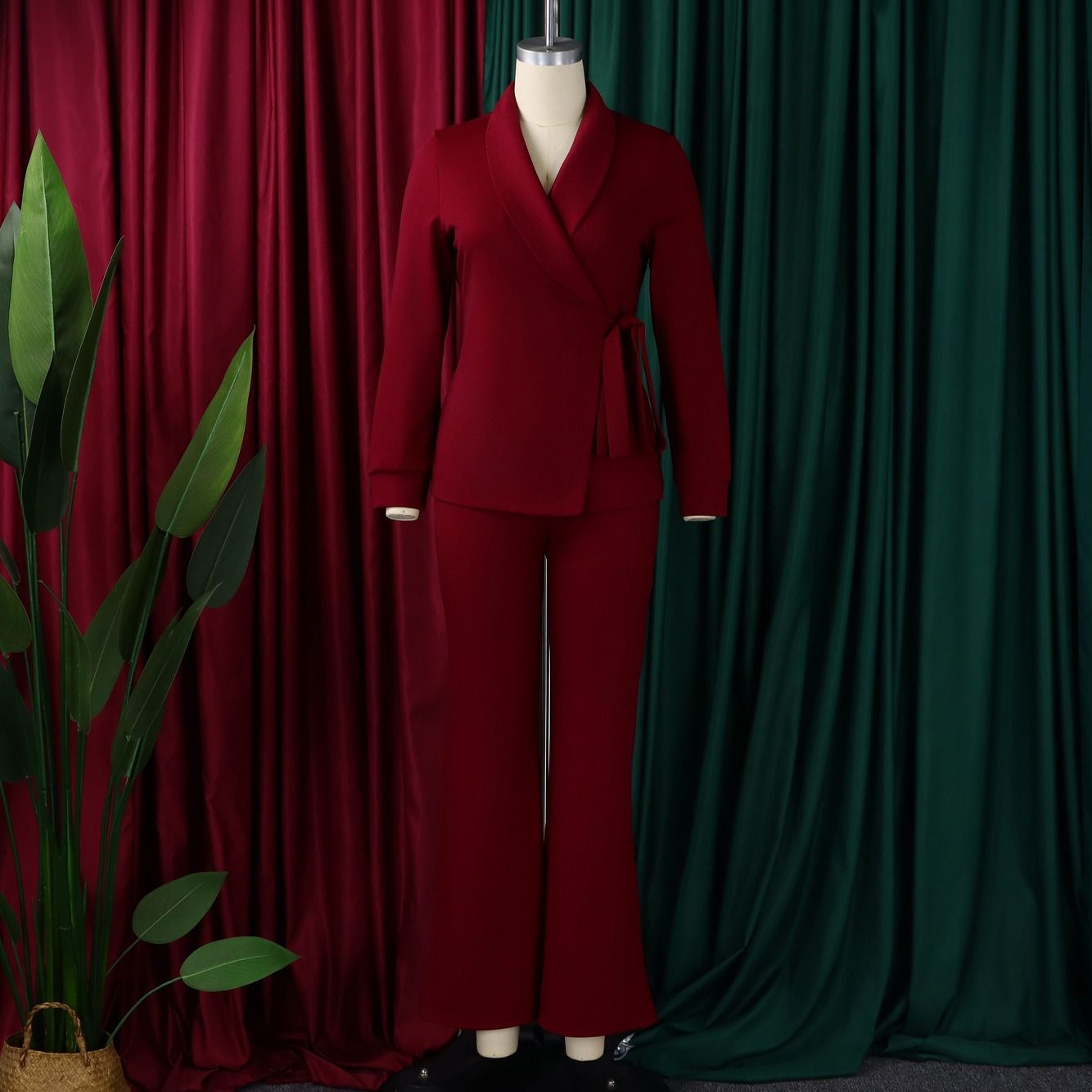 2026 African European American D601 Women New Fall/Winter Fashionable Style Strapless Suit Jacket + Pants Two-Piece Set Solid Color Pattern Woven Fabric Technique Trendy Lacing Elements Elegant Style
