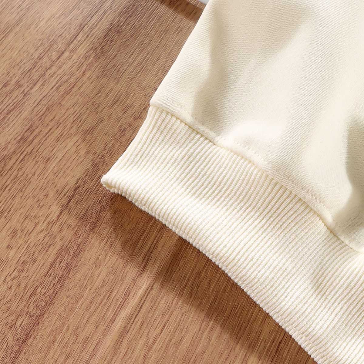 Spring & Autumn Boys Outfit Set – Trendy 2-Piece Sweatshirt and Pants for Kids, Casual Sportswear Suit for Fall and Winter