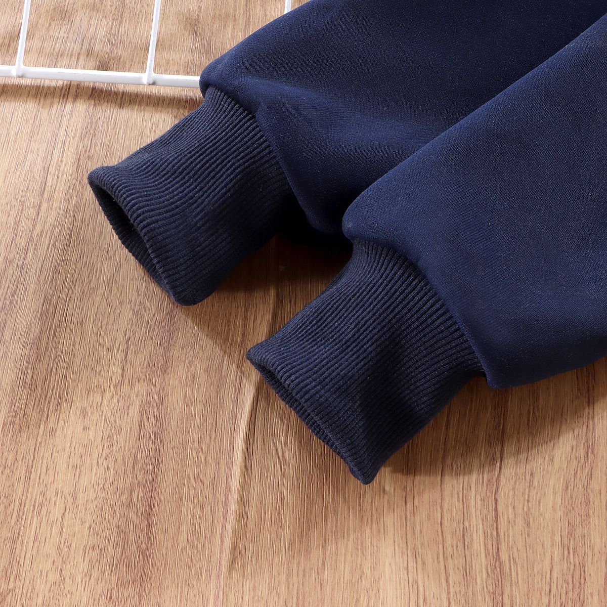 Spring & Autumn Boys Outfit Set – Trendy 2-Piece Sweatshirt and Pants for Kids, Casual Sportswear Suit for Fall and Winter