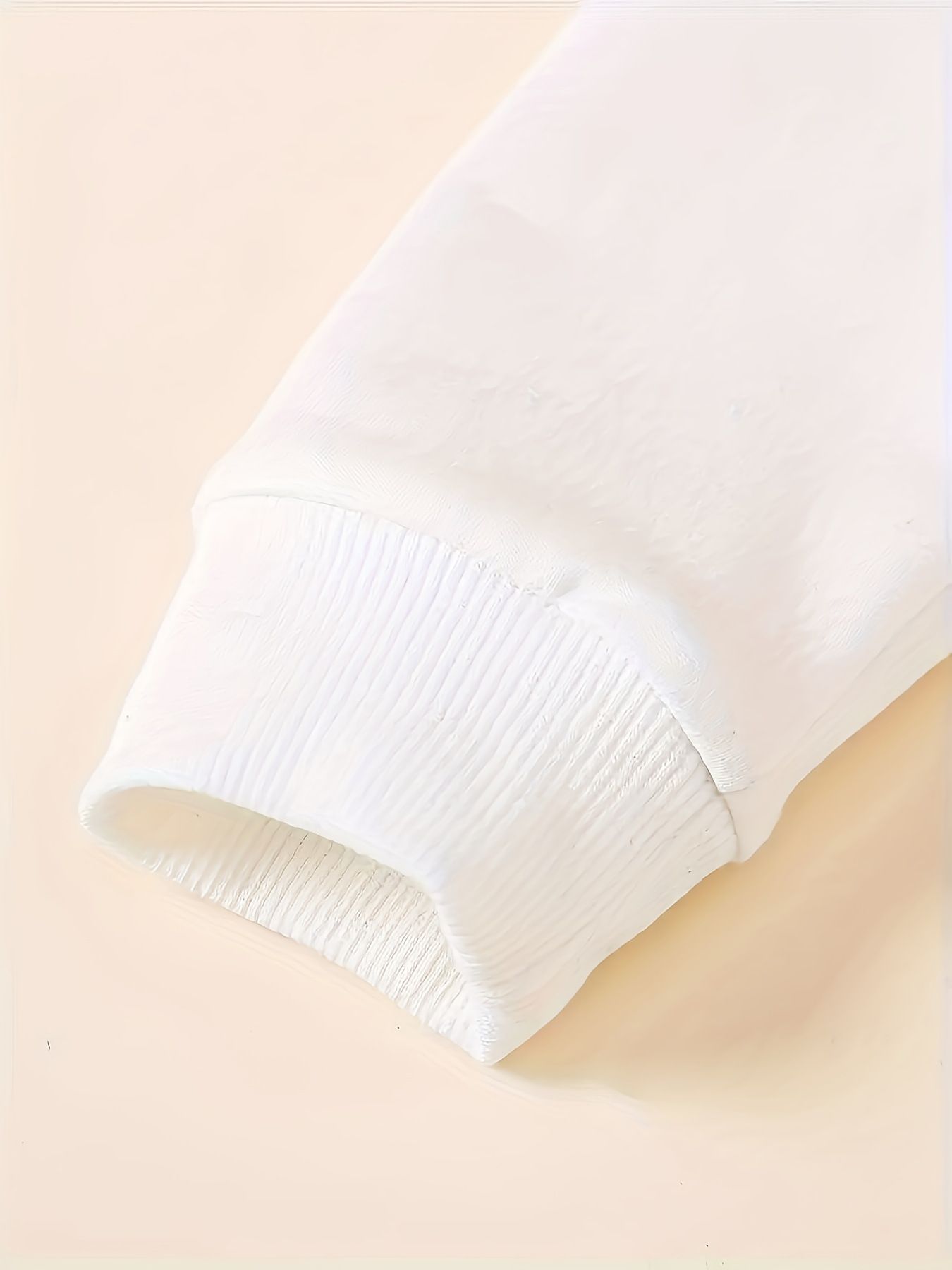 Baby Girl 2-Piece Hoodie Set | Cute Heart Print Long Sleeve Top & Pants | Korean INS Style Outfit for Spring & Autumn