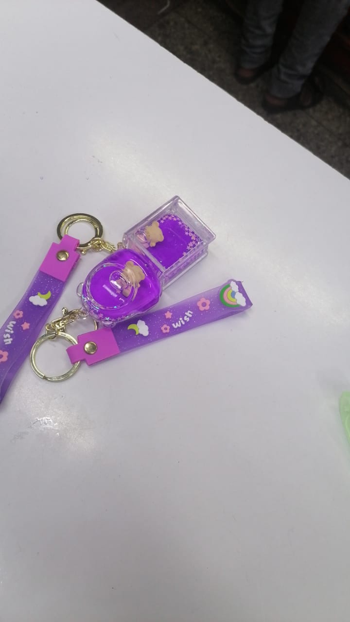 glittering random colour and patern key holder