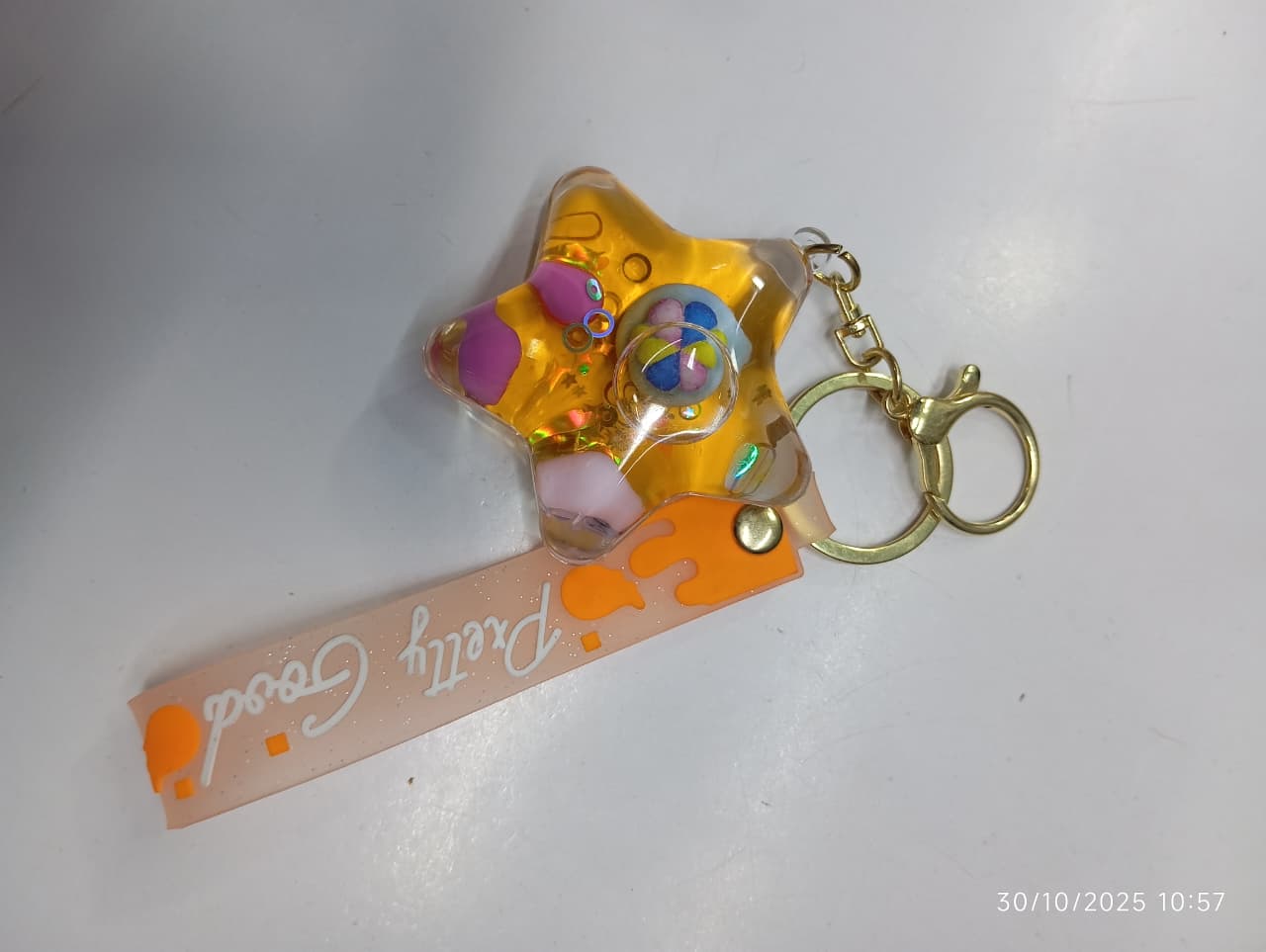 glittering random colour and patern key holder