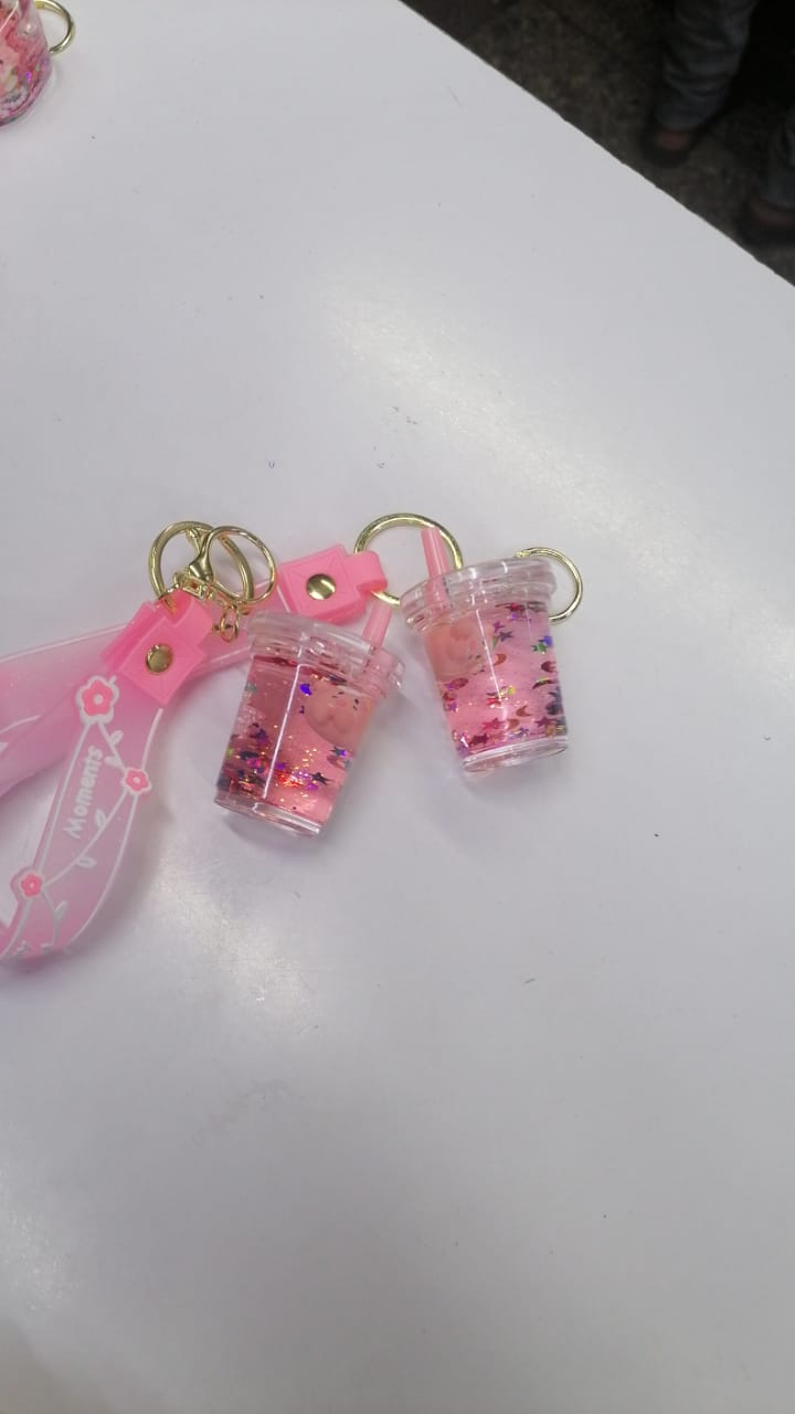 glittering random colour and patern key holder