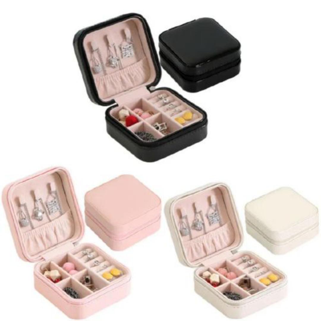 Jewelry Box Travel, Mini Jewelry Travel Case Portable Jewellery Storage Organizer Box for Rings Earrings Necklaces Women Girls