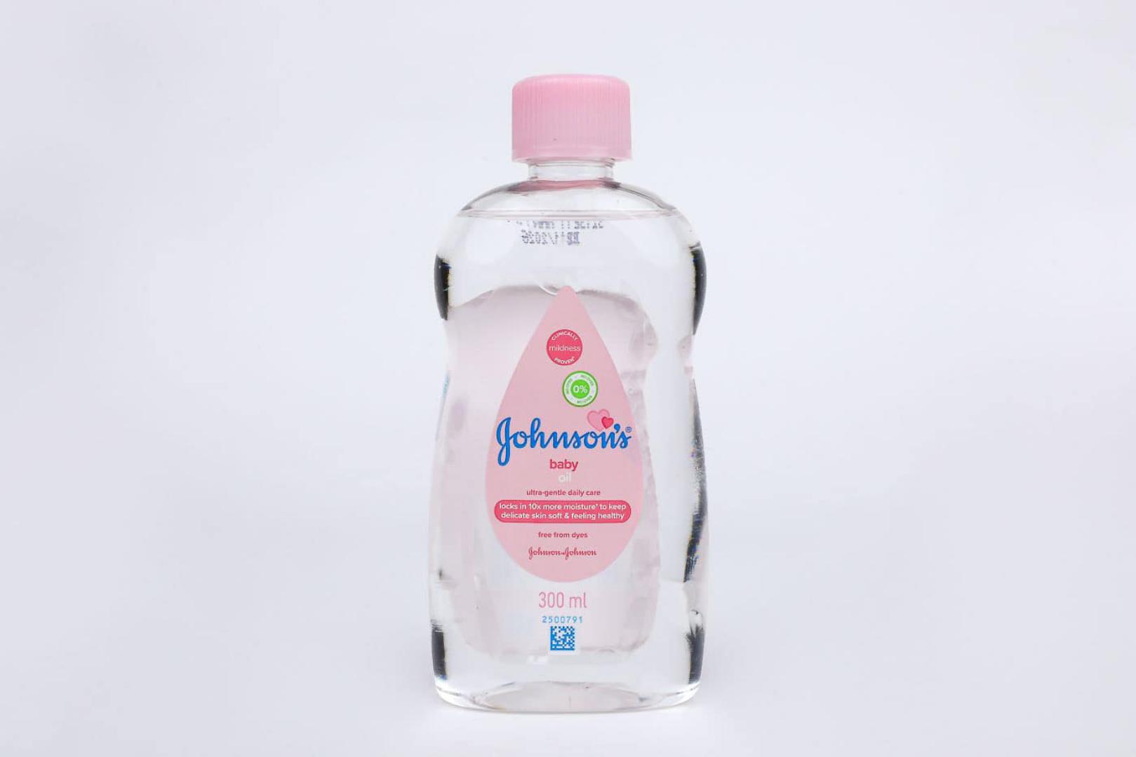 Johnson Baby Moisturising Baby Oil