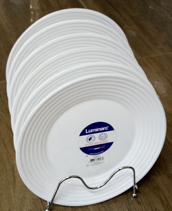 6-Piece Round White Luminarc Dinner Plate Set: Timeless Elegance for Your Dining Table